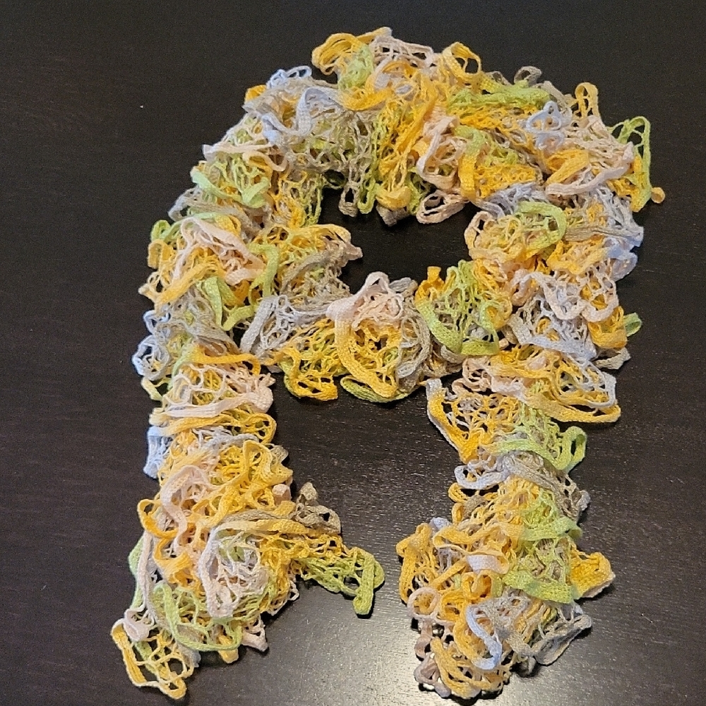Multicolor Ruffled Hand Knit Yarn Scarf - Picture 6 of 6